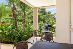 Two Palms Ground Floor Unit Across From Beach